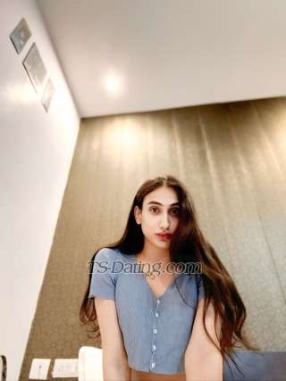 trans girl KamyaKrishna 0504249 trans girl KamyaKrishna 0504249