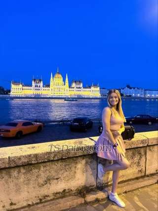 trans girl KarlaBia 0163761 trans girl KarlaBia 0163761