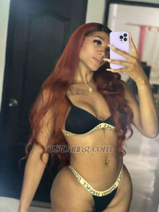 trans girl KarlyCaicedo 0964550