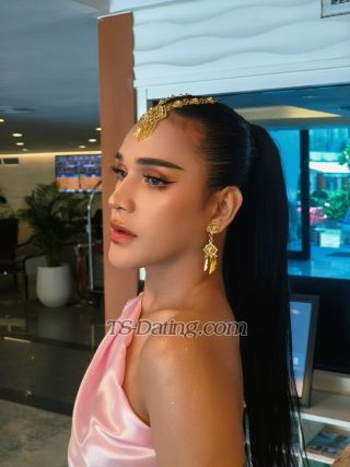 trans girl KatyaFox 9680116