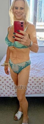 trans girl KaylaGAus 7751396