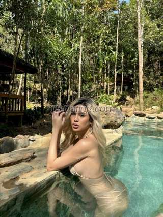 trans girl Kazzie 2978477 trans girl Kazzie 2978477