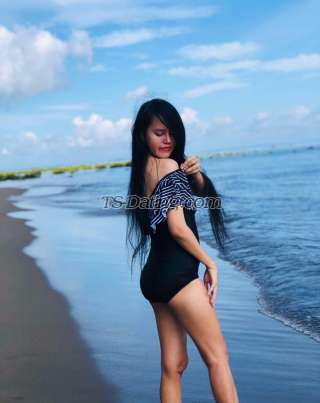 trans girl Kellyforu 6830834