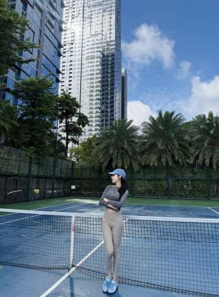 KimVivi 2605537 KimVivi 2605537