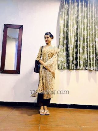 trans girl Komalsharma 9037603 trans girl Komalsharma 9037603