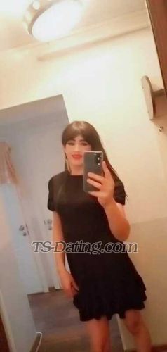 trans girl Komilla 5172258 trans girl Komilla 5172258