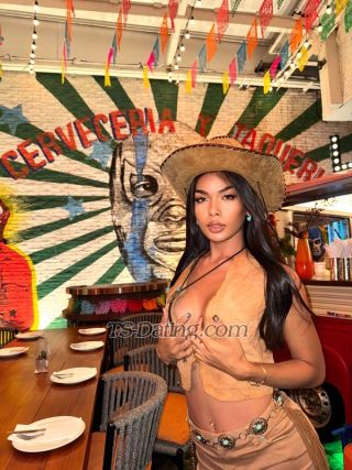 trans girl Koraa 5592899