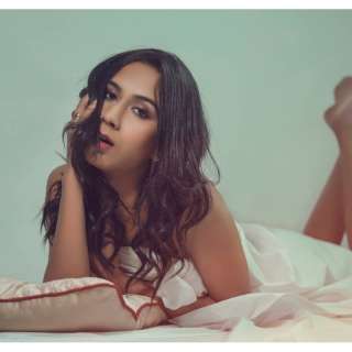 trans girl KristinBell 8498945 trans girl KristinBell 8498945