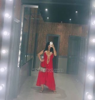trans girl Kynasha 0198865