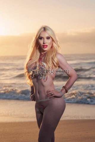 trans girl LACONTESSA 7041780 trans girl LACONTESSA 7041780