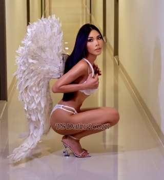 trans girl Laddawan 0049505 trans girl Laddawan 0049505