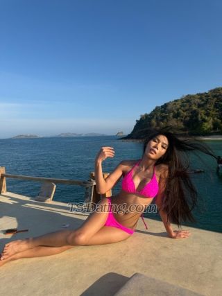 trans girl Laddawan 2553495