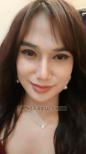 trans girl LadyBoy143 1122109