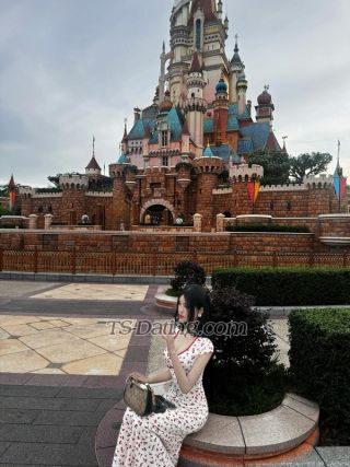 trans girl Lalipops 6201125 trans girl Lalipops 6201125