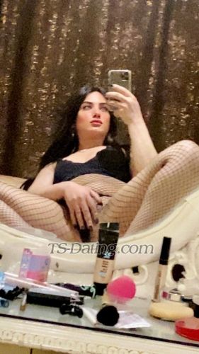 trans girl Lara18 4928308 trans girl Lara18 4928308