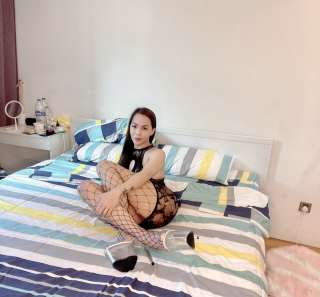 trans girl LavaMontila 1977492 trans girl LavaMontila 1977492