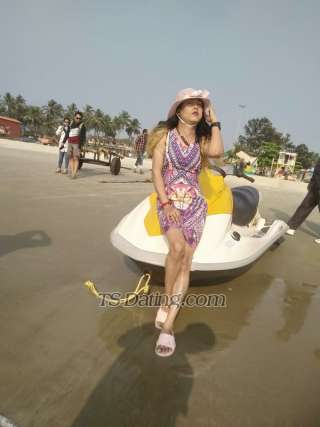 trans girl Leilabilopz 2180524 trans girl Leilabilopz 2180524