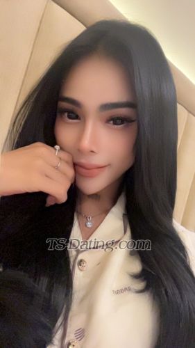 trans girl Leonalim 2755710 trans girl Leonalim 2755710