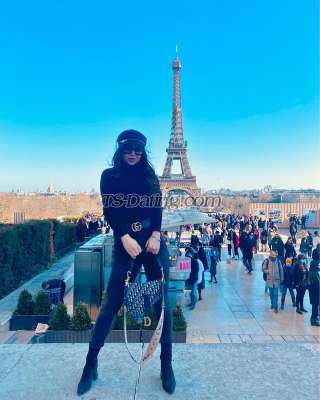 trans girl Leonna 9524795 trans girl Leonna 9524795