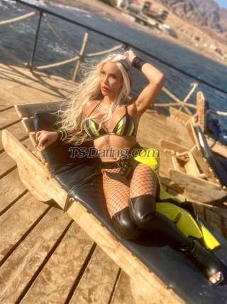 trans girl LexaHarding 3266824 trans girl LexaHarding 3266824