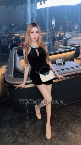 trans girl LillyBloosom 1181889 trans girl LillyBloosom 1181889