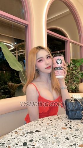 trans girl LillyBloosom 1345817 trans girl LillyBloosom 1345817