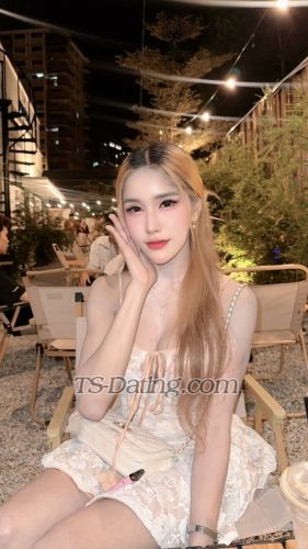 trans girl LillyBloosom 3371622