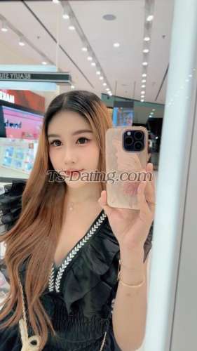 trans girl LillyBloosom 4065578 trans girl LillyBloosom 4065578