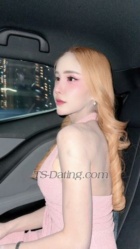 trans girl LillyBloosom 5024702 trans girl LillyBloosom 5024702