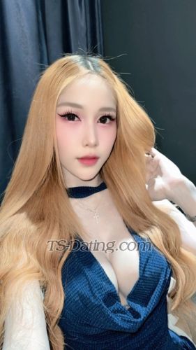 trans girl LillyBloosom 7873892 trans girl LillyBloosom 7873892