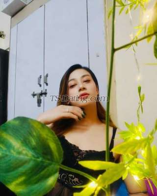 trans girl Limoni 0618110 trans girl Limoni 0618110