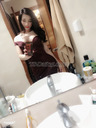 trans girl LinhTran 7121757 trans girl LinhTran 7121757