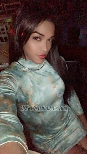 trans girl Lizlatinats 3843890