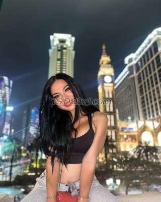 trans girl LolaTsBali 2004503