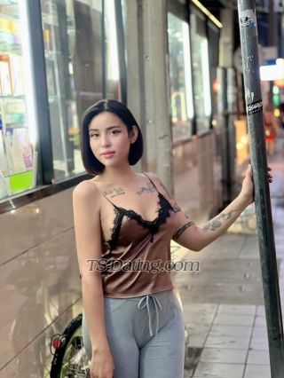 trans girl Lourraine200 7928338