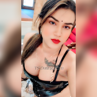 trans girl Lovelyroy 7516593