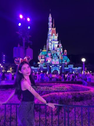 trans girl Lucyyoung22 5642291 trans girl Lucyyoung22 5642291