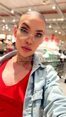 trans girl Lunamarks 3384139