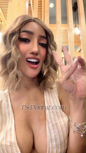 trans girl LuxuryD 2696617 trans girl LuxuryD 2696617