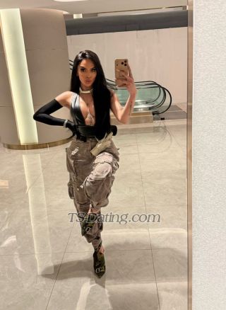 trans girl LuxuryQUEEN 2573249 trans girl LuxuryQUEEN 2573249