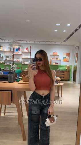 trans girl lauraamanda 8421000