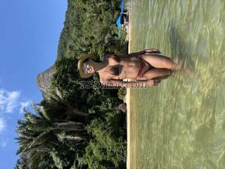 trans girl leticiamilk 8278976