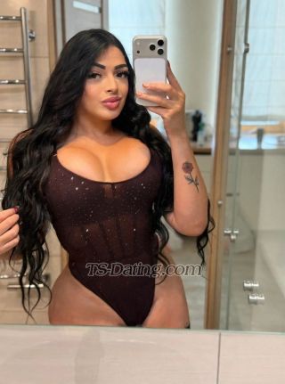 trans girl MELIZAVIP 0176322 trans girl MELIZAVIP 0176322