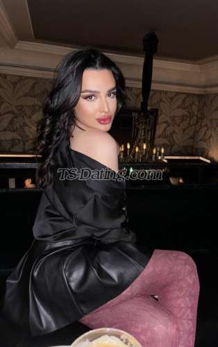 trans girl MISSBELLUCI 2364702 trans girl MISSBELLUCI 2364702