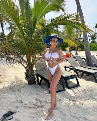 trans girl Mafee 1853245 trans girl Mafee 1853245