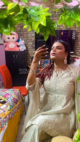 trans girl Mahekdas 4631742 trans girl Mahekdas 4631742