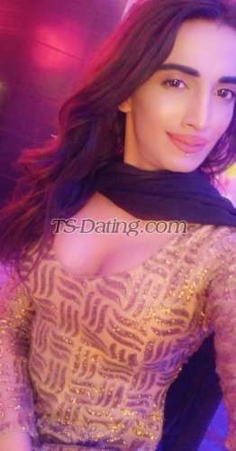 trans girl Mahi786 9837273 trans girl Mahi786 9837273