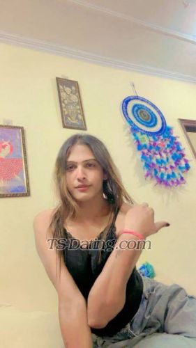 trans girl MahiBigD 9899243 trans girl MahiBigD 9899243