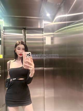 trans girl Maiming24 2705093 trans girl Maiming24 2705093