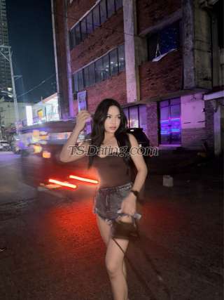 trans girl Mainefaux 5008002